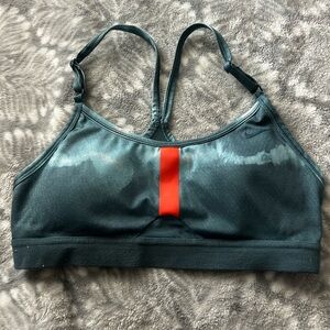 Women's Light-Support
Padded Allover Print
Sports Bra